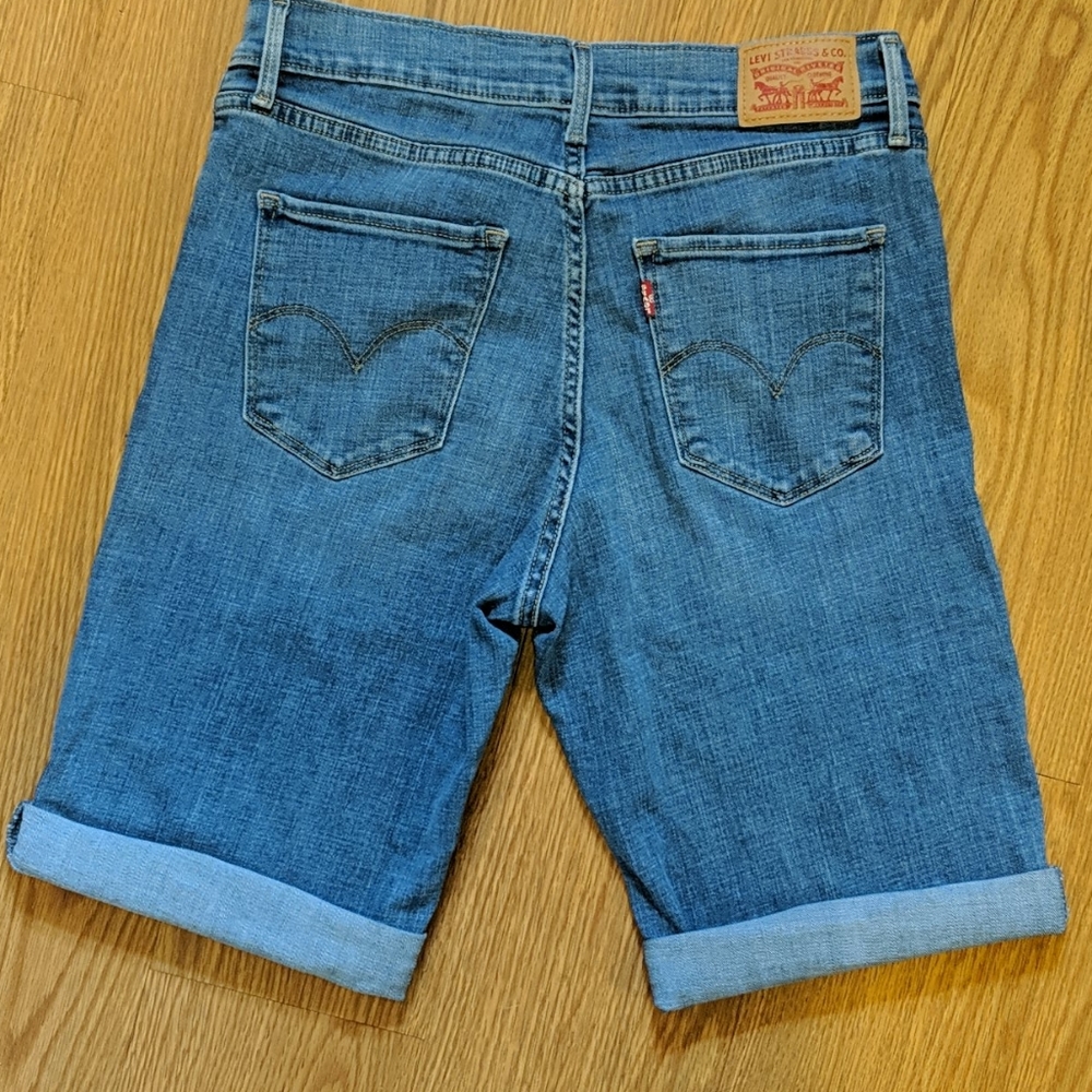 Levi's Women's Shorts